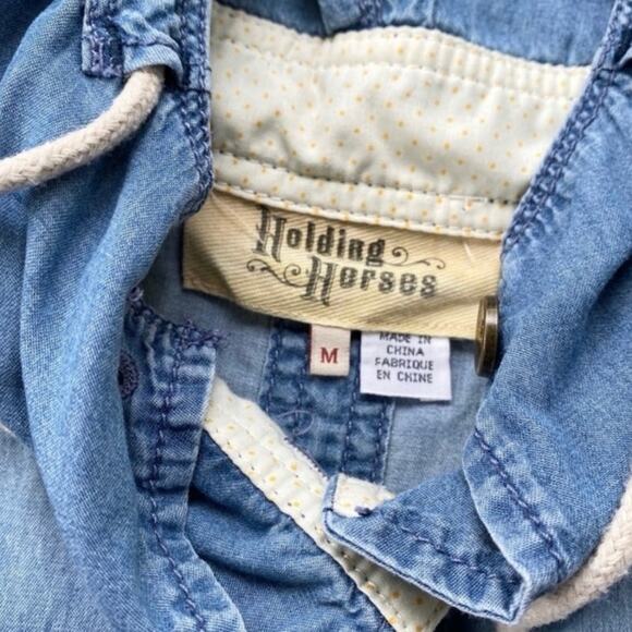 ANTHROPOLOGIE Blue Denim Hood Long Sleeve Button Down Blouse Shirt Shacket Top M - Picture 9 of 13